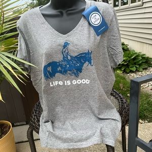 Woman's Life is good Tee. NWT.